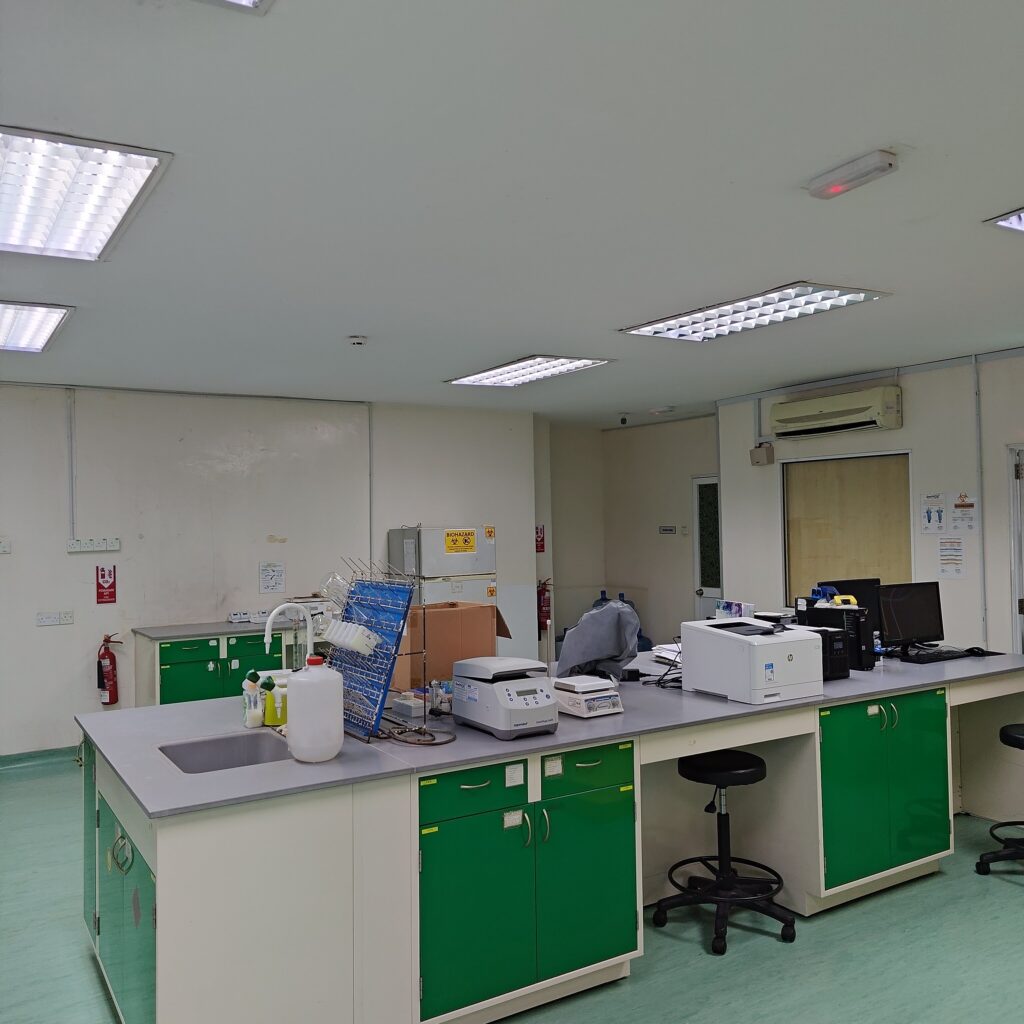 Laboratory reception counter.